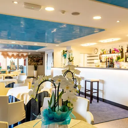 Raffaello Hotel