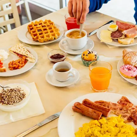 Hotel Raffaello 3*